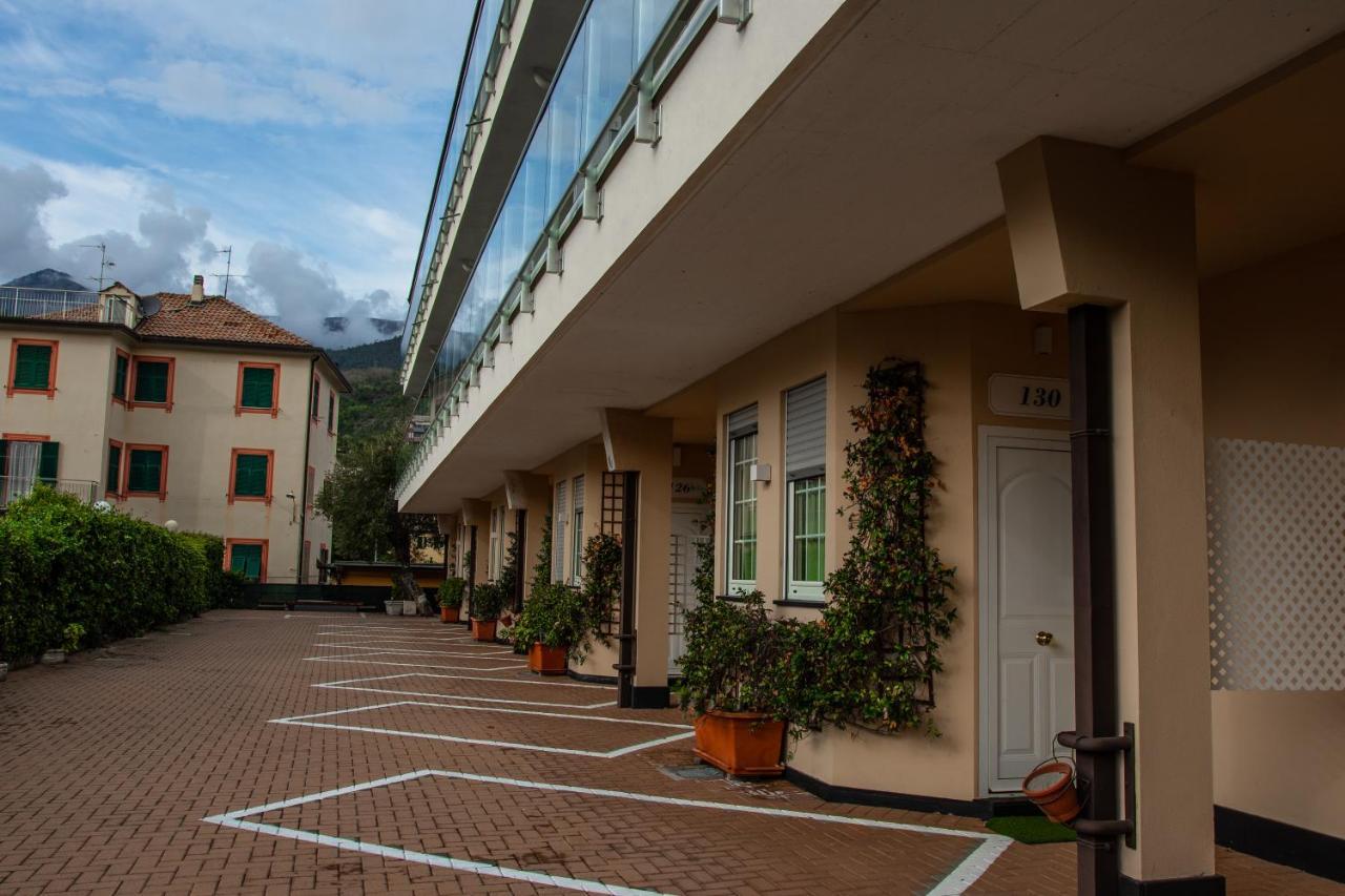 Poggio Hotel อาเรนซาโน ภายนอก รูปภาพ