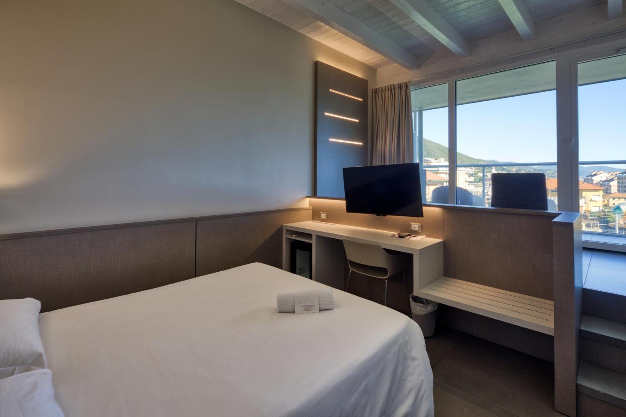 Poggio Hotel อาเรนซาโน ภายนอก รูปภาพ