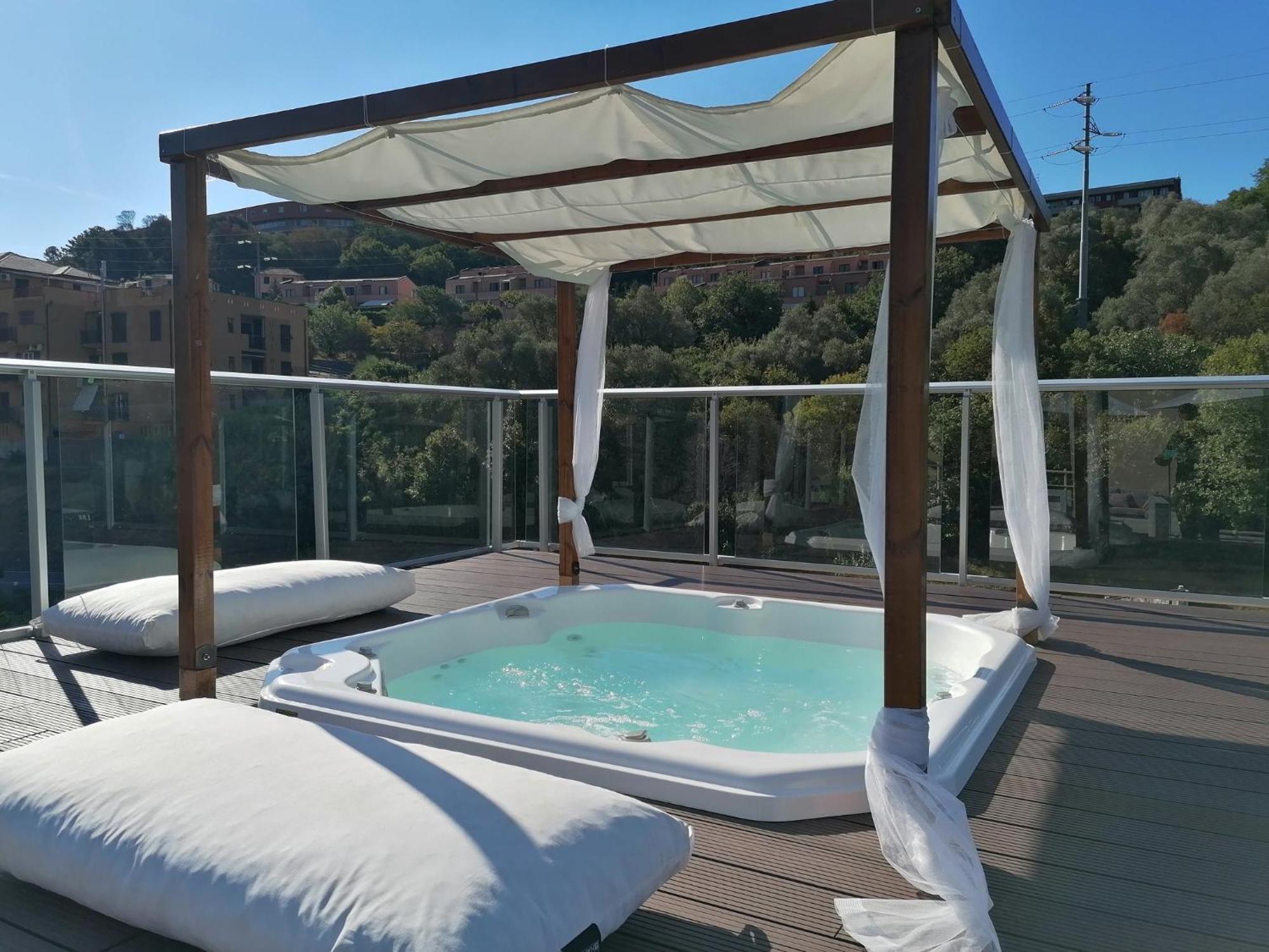 Poggio Hotel อาเรนซาโน ภายนอก รูปภาพ